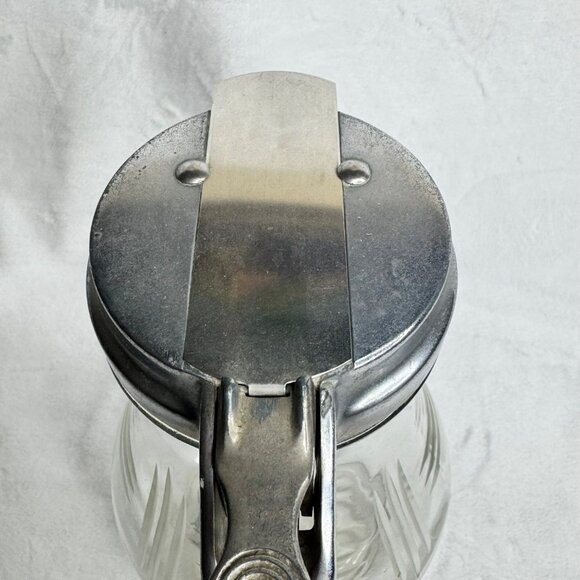 Vintage 8.5" Etched Glass Syrup Dispenser With Metal Flap Lid & Handle - Picture 6 of 14